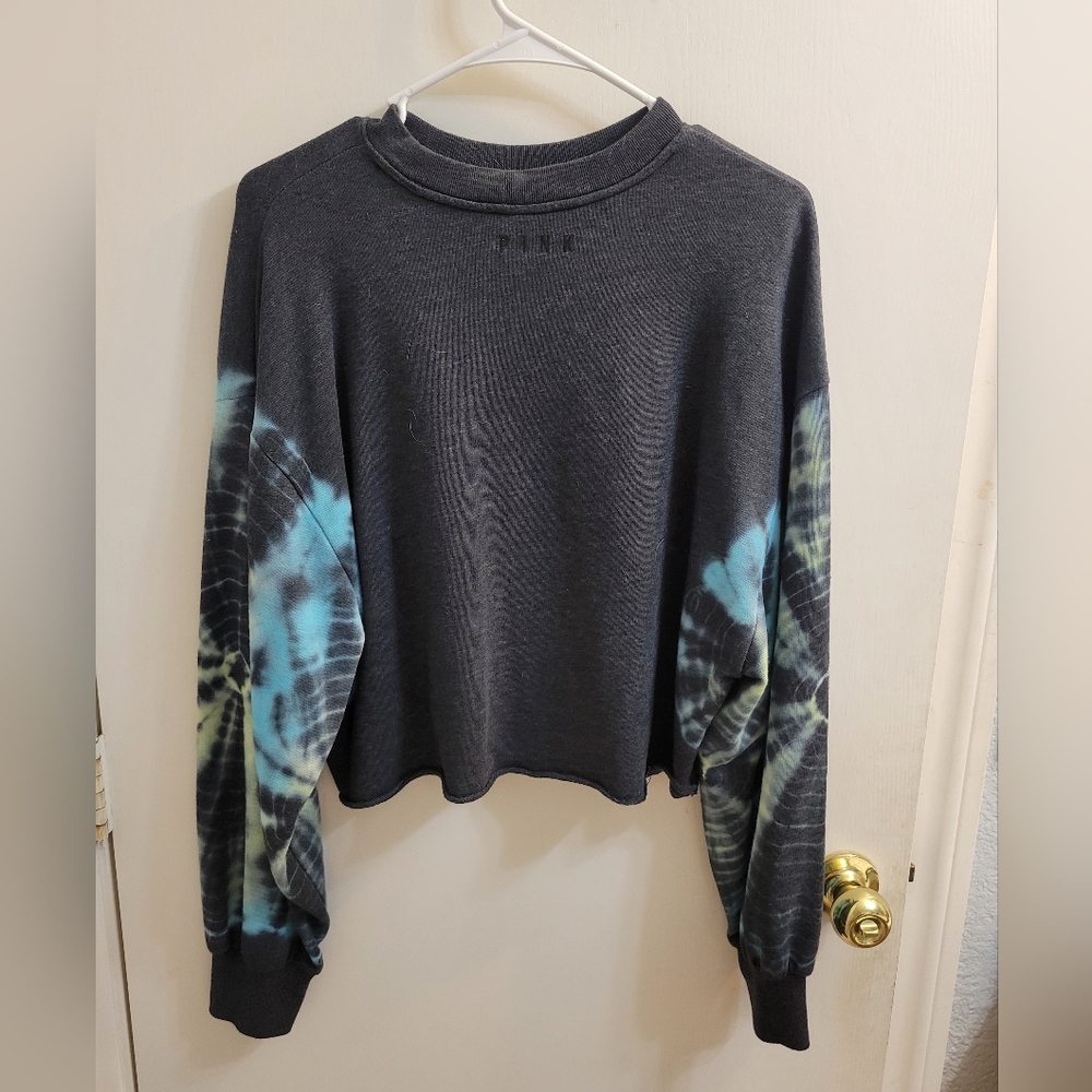 Victoria Secret Cropped Sweater